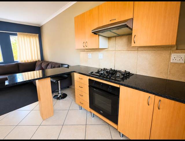 1 BEDROOM APARTMENT FOR SALE IN GLEN MARAIS
